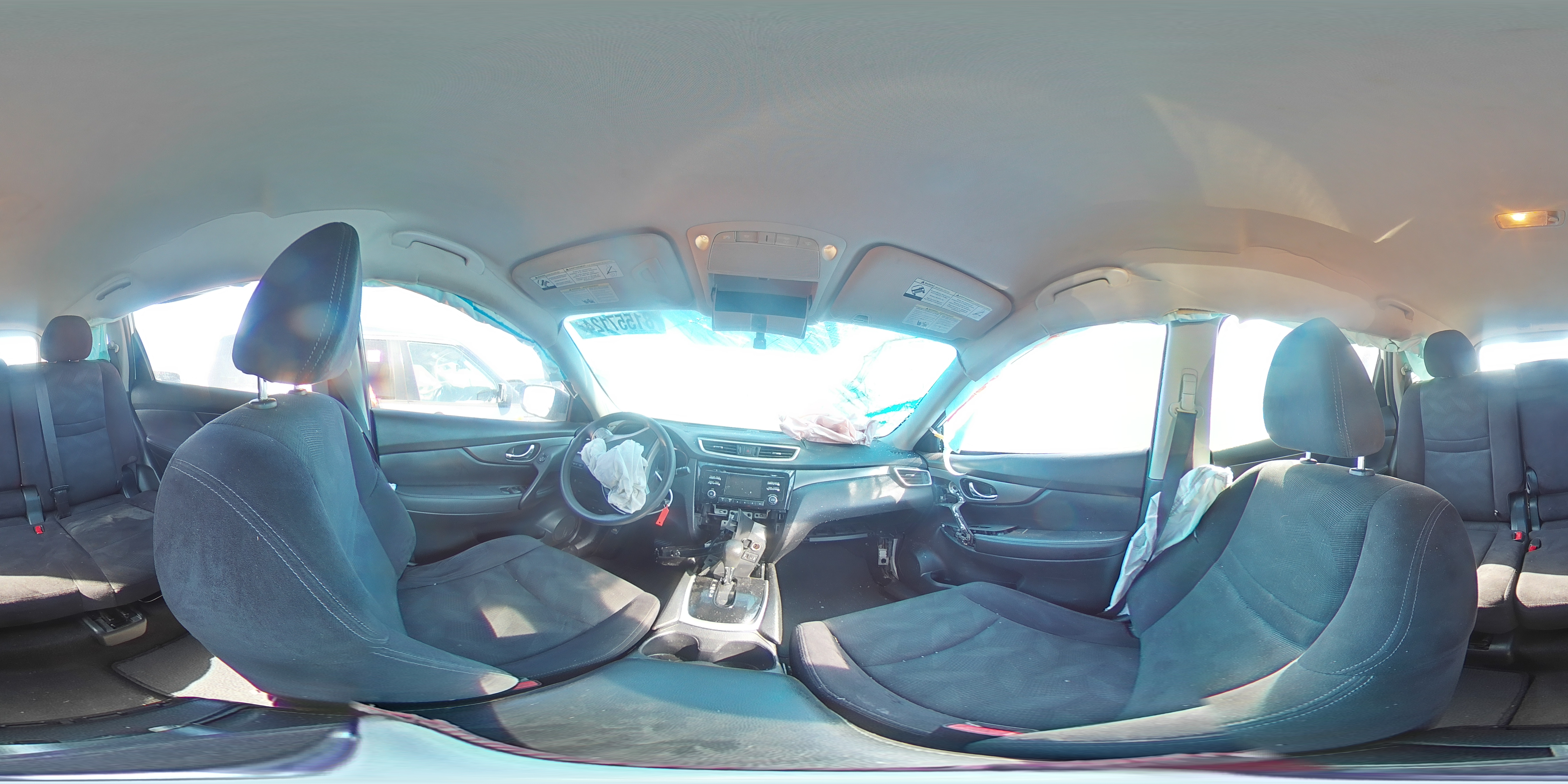 2016 Nissan Rogue - Image 14