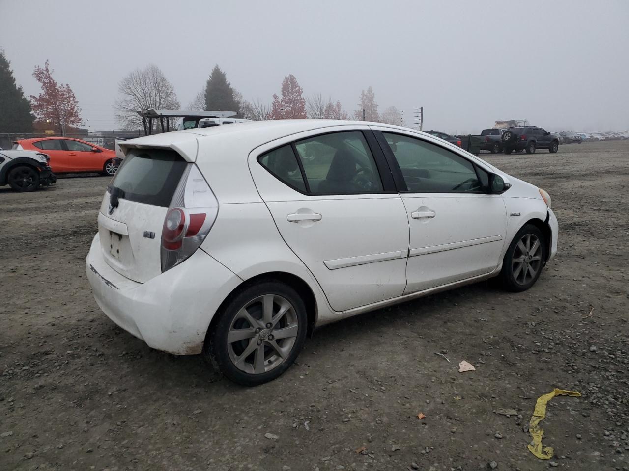 VIN JTDKDTB35D1032982 2013 TOYOTA PRIUS no.3