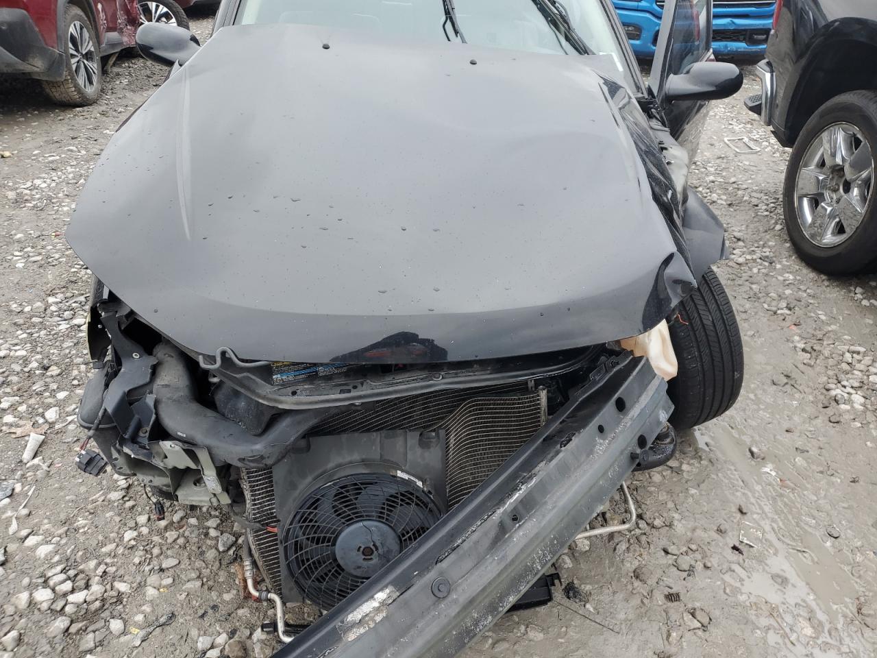 2003 Saturn SL - Image 11