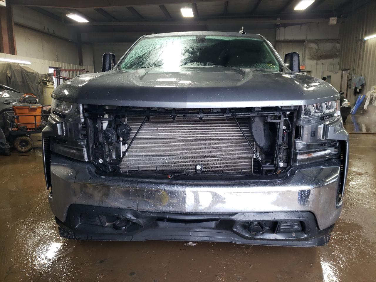 2020 Chevrolet Silverado - Image 5