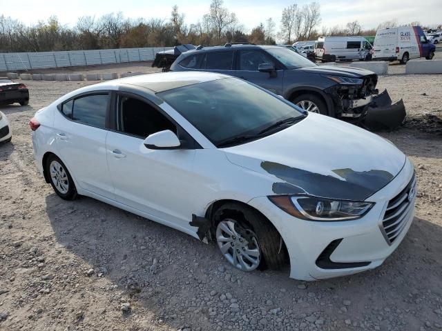  HYUNDAI ELANTRA 2018 Белы
