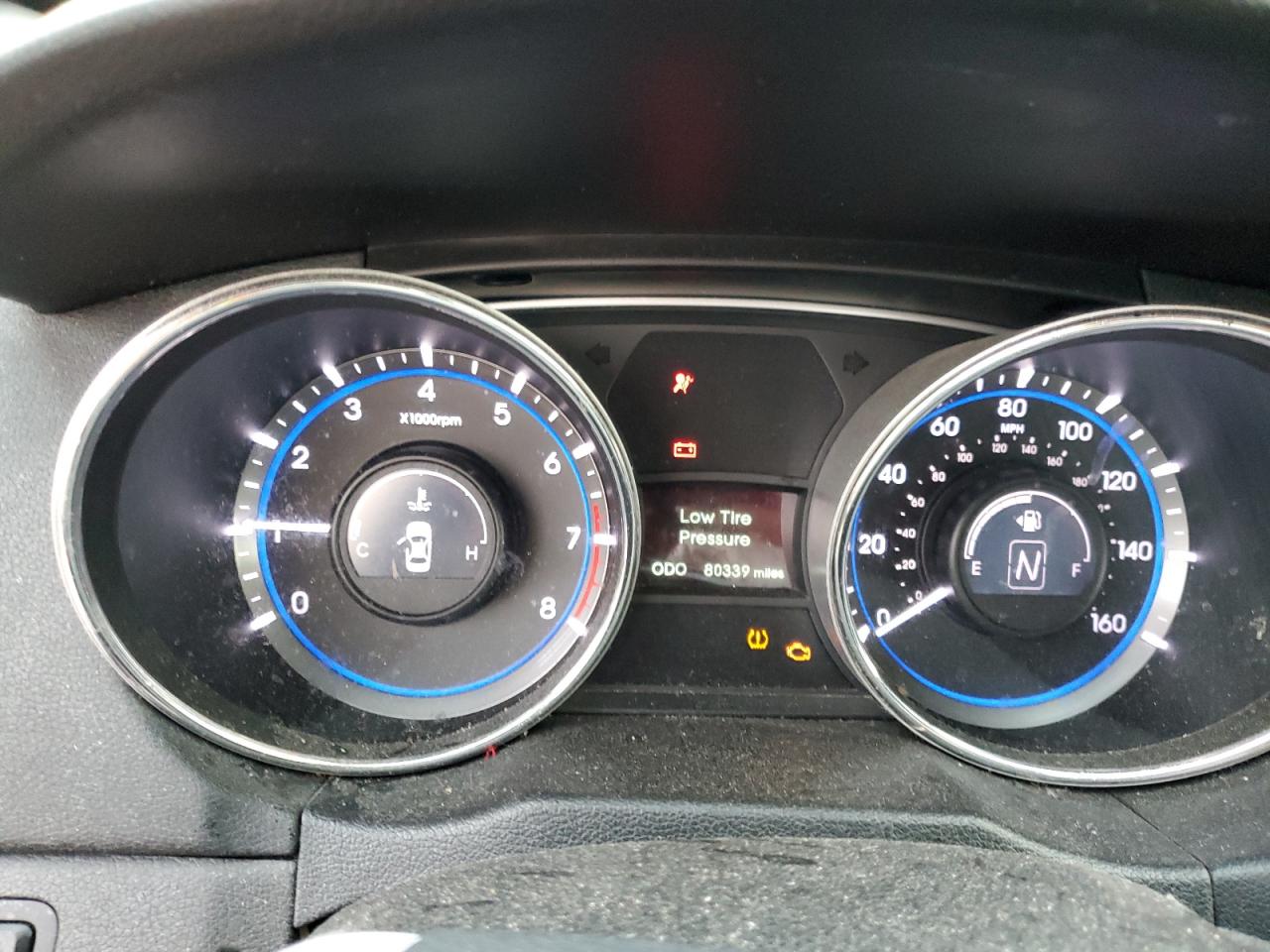 2013 Hyundai Sonata - Image 9