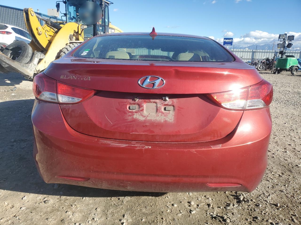 2011 Hyundai Elantra - Image 6