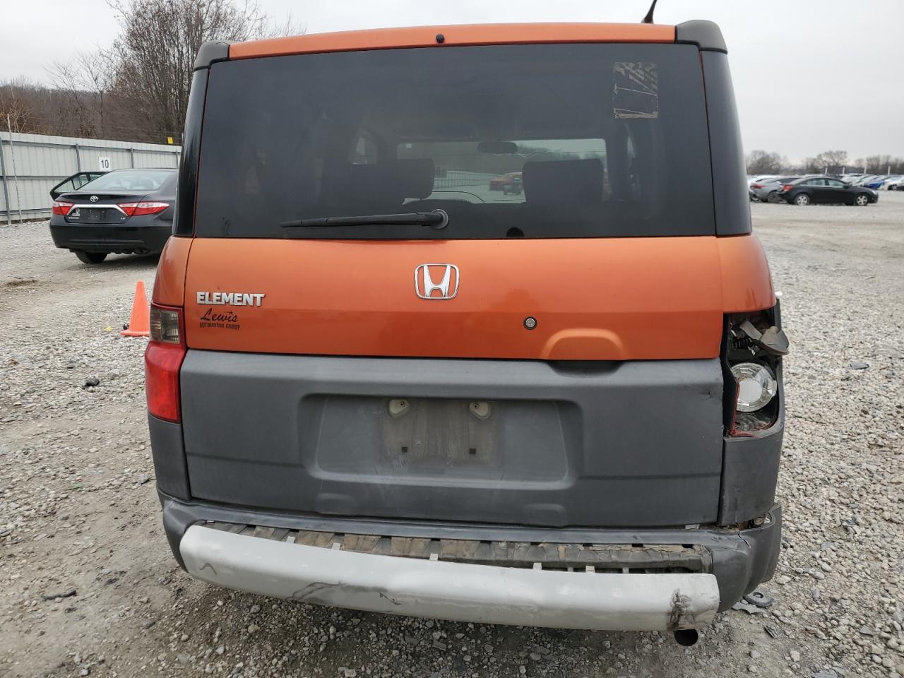 2003 Honda Element - Image 6