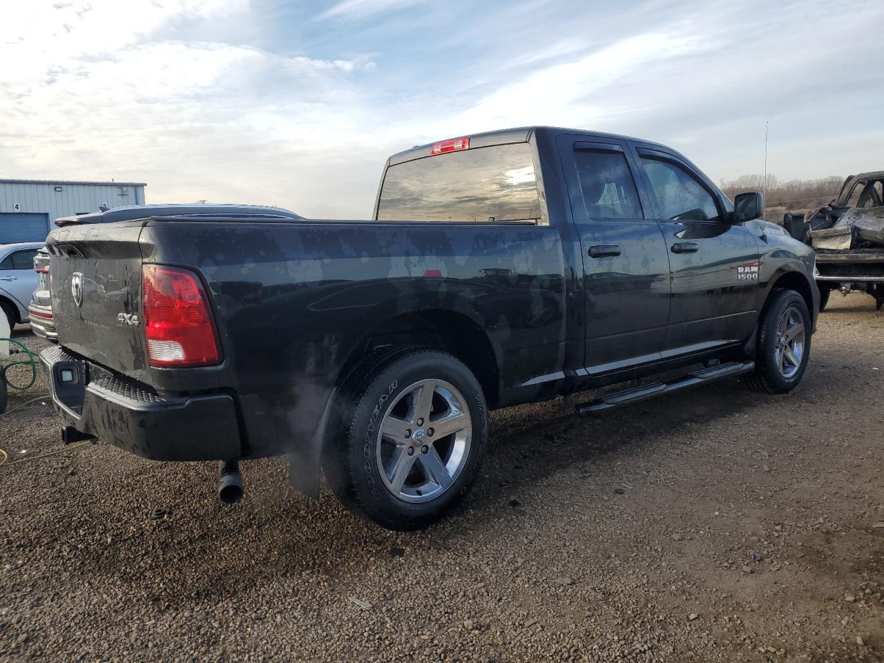2018 RAM 1500 - Image 3