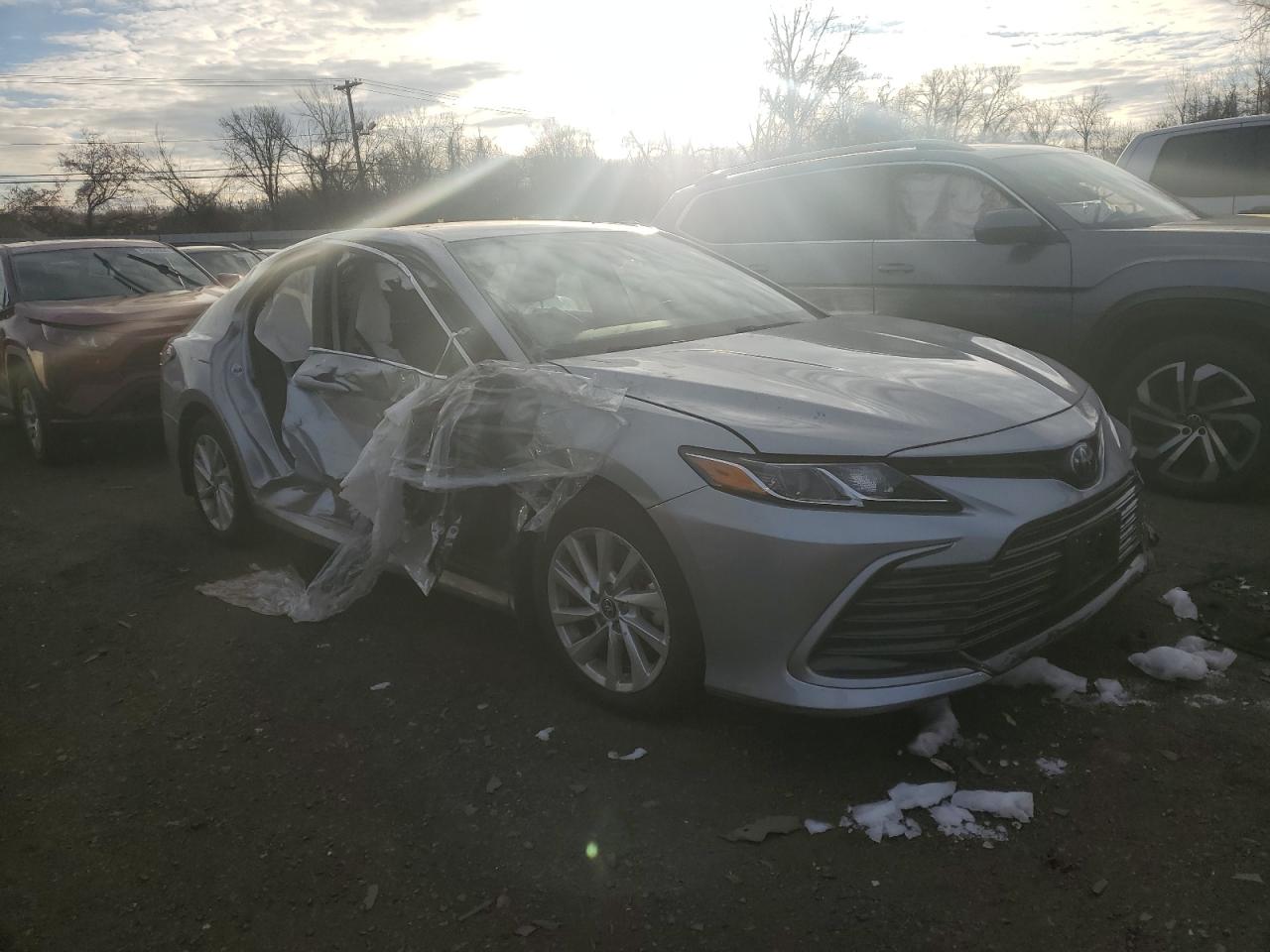 2023 Toyota Camry - Image 4