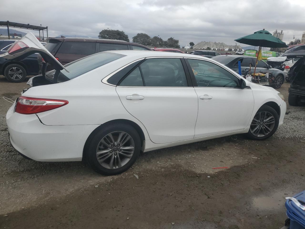 2015 Toyota Camry - Image 3