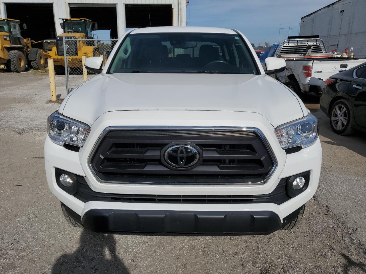 2022 Toyota Tacoma - Image 5