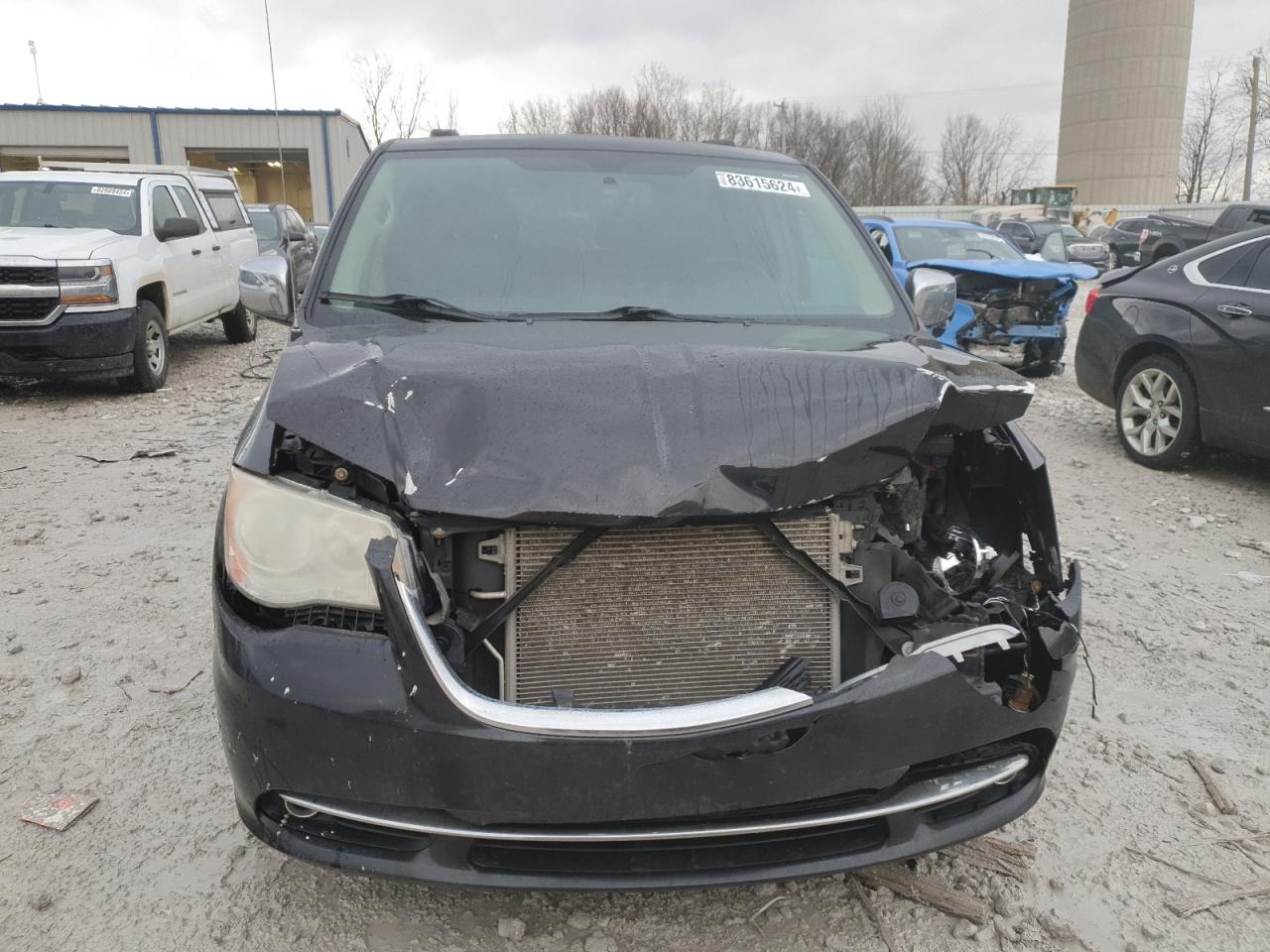 VIN 2C4RC1CG5DR572495 2013 CHRYSLER MINIVAN no.5