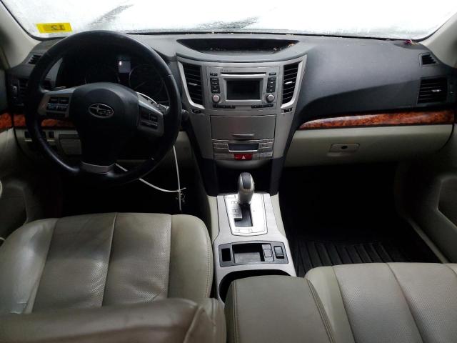  SUBARU OUTBACK 2012 Белы