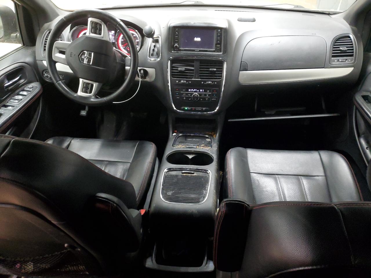 2017 Dodge Caravan - Image 8