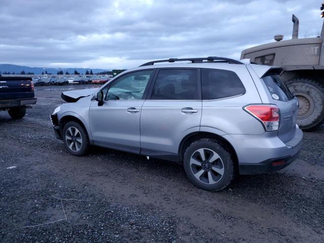  SUBARU FORESTER 2018 Серебристый