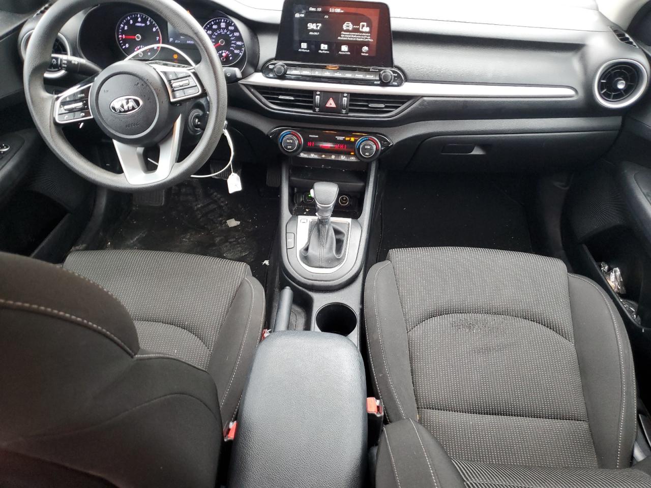 2019 Kia Forte - Image 8