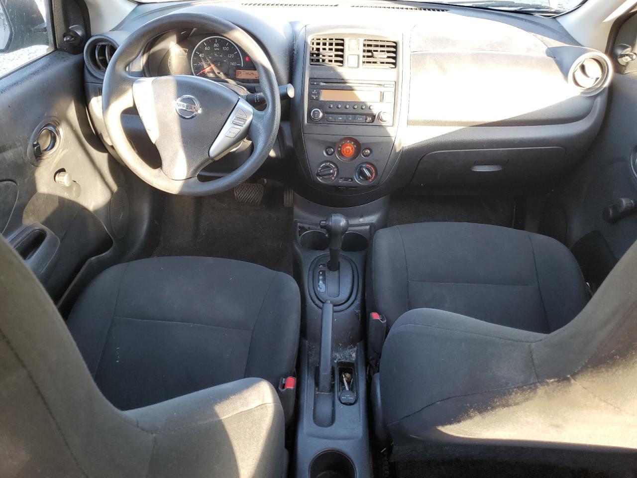 2015 Nissan Versa - Image 8