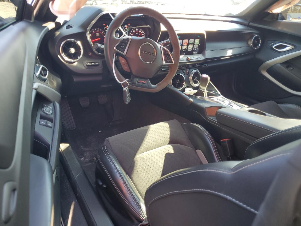 2018 Chevrolet Camaro - Image 8