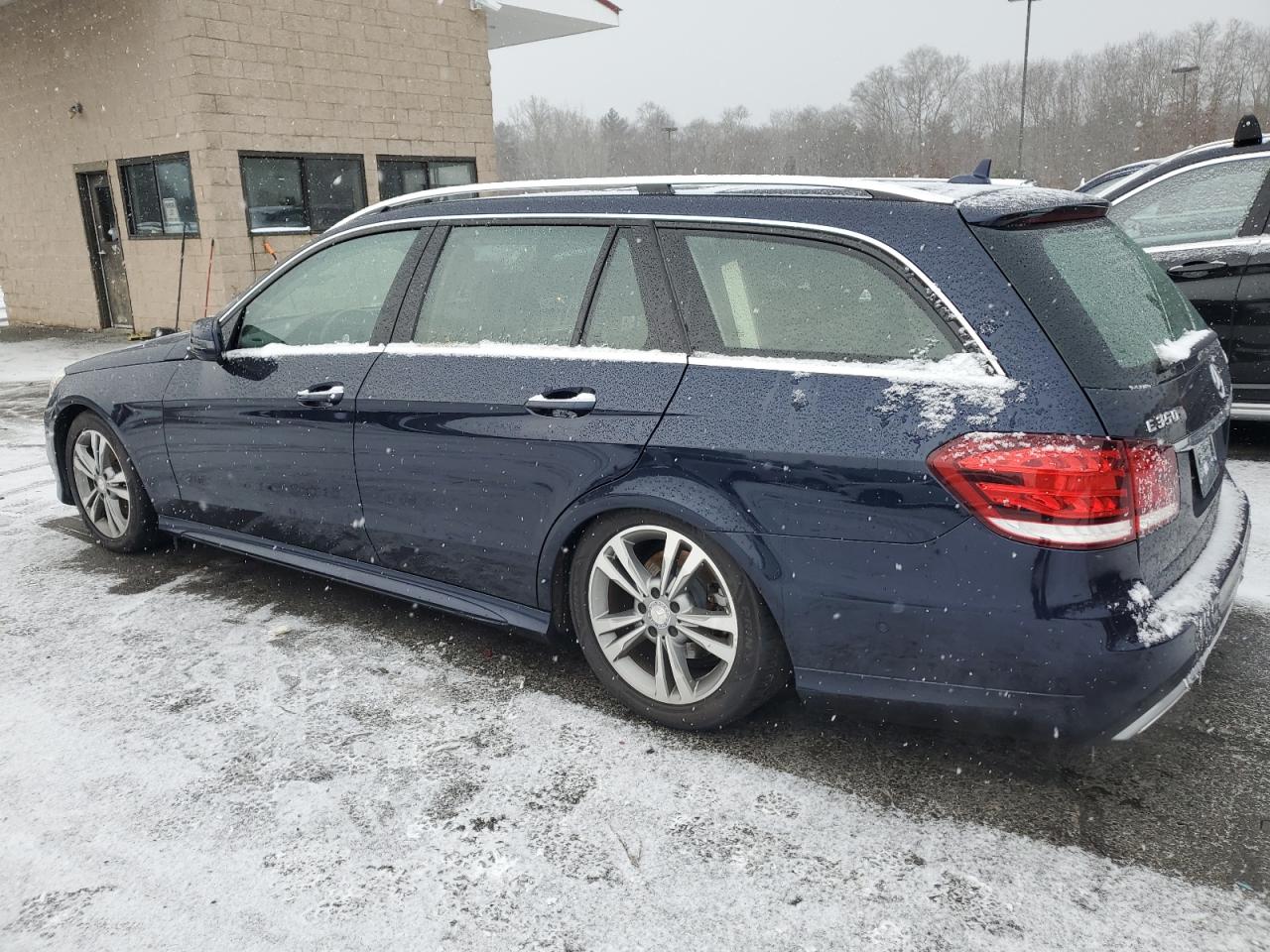 2014 Mercedes-Benz E-klasse - Image 2
