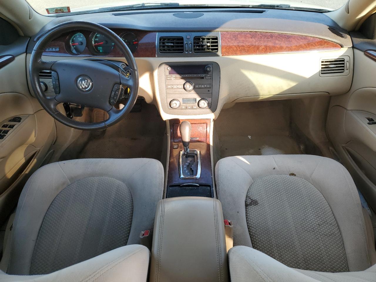 2009 Buick Lucerne - Image 8