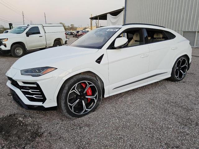 2022 Lamborghini Urus 