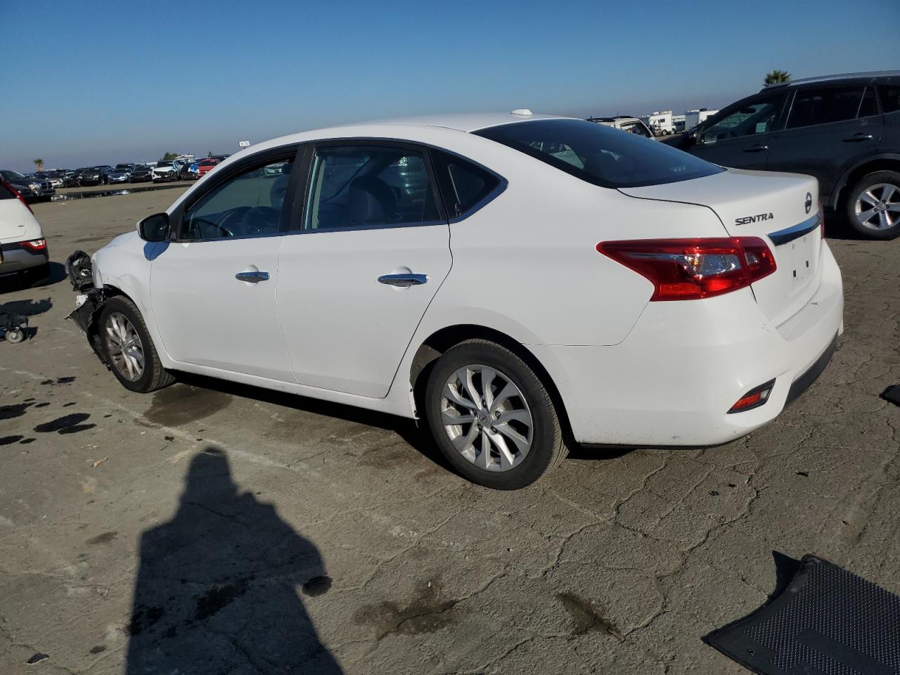 2018 Nissan Sentra - Image 2