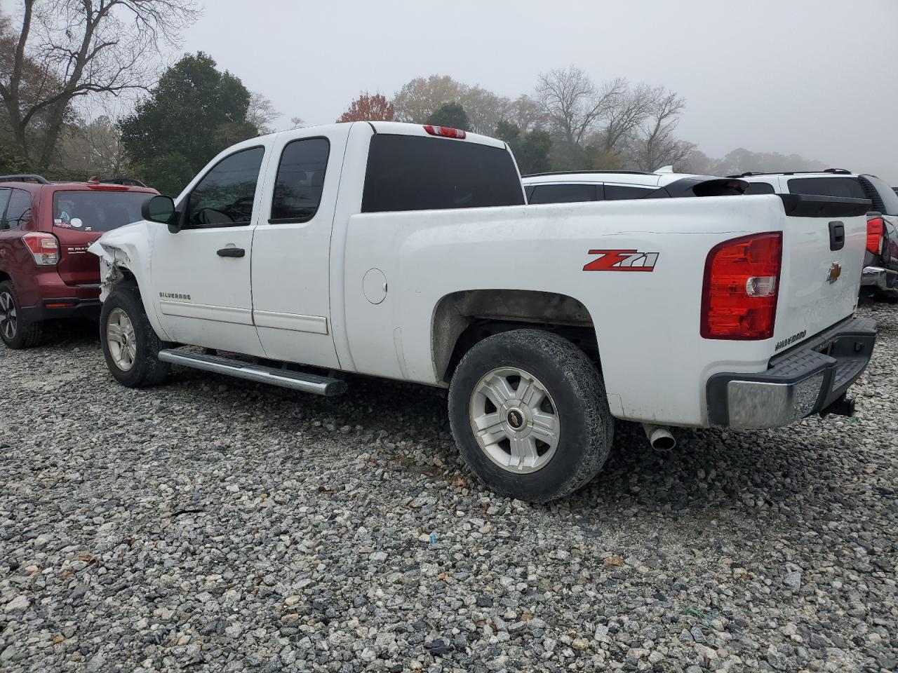 2013 Chevrolet Silverado - Image 2
