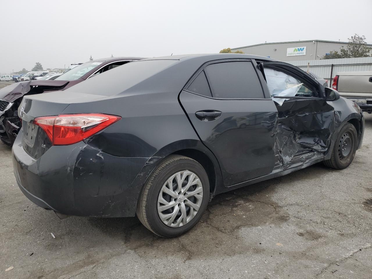 2017 Toyota Corolla - Image 3