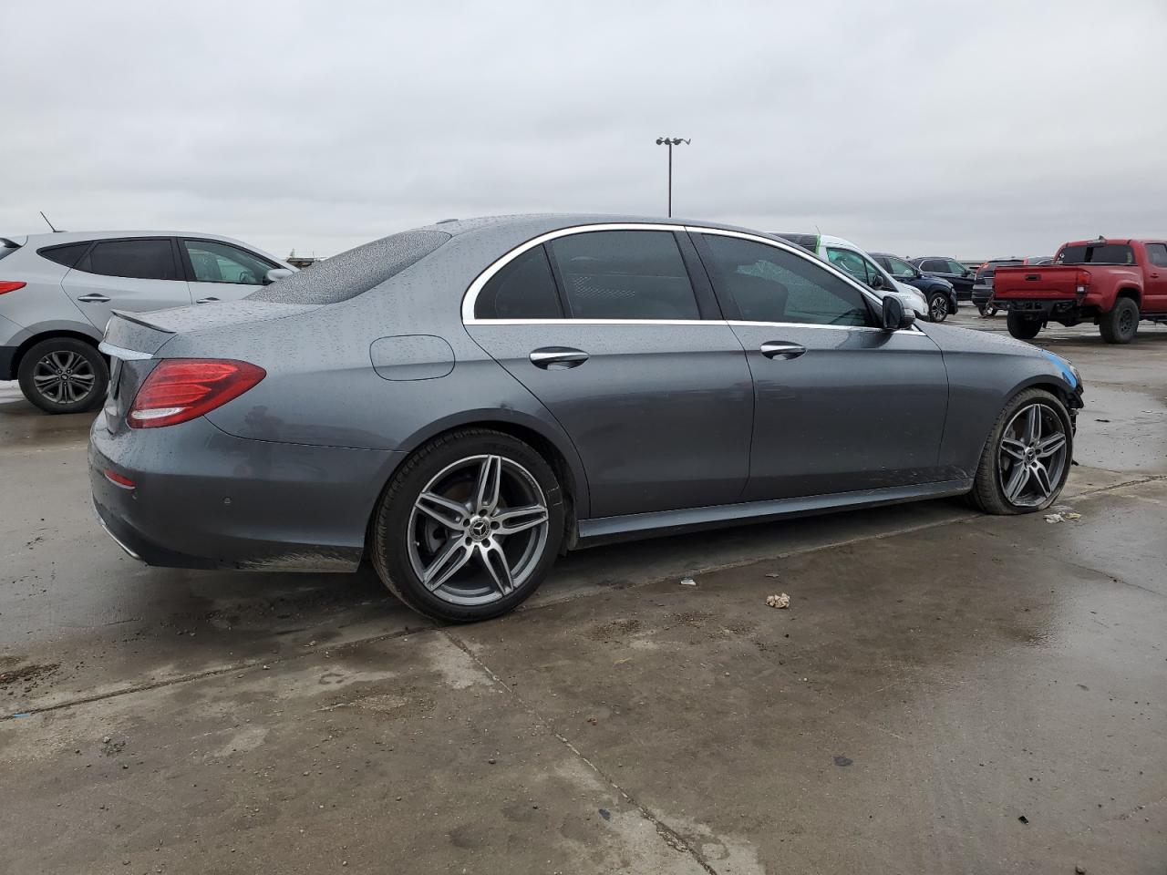 2019 Mercedes-Benz E-klasse - Image 3