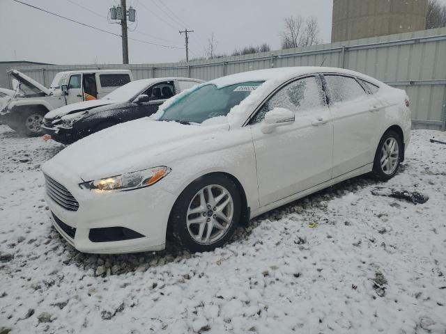 Sedans FORD FUSION 2016 Biały