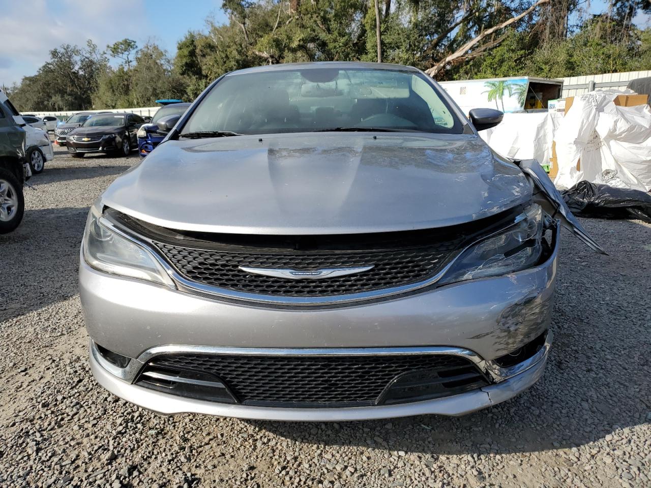 VIN 1C3CCCCB0FN560359 2015 CHRYSLER 200 no.5