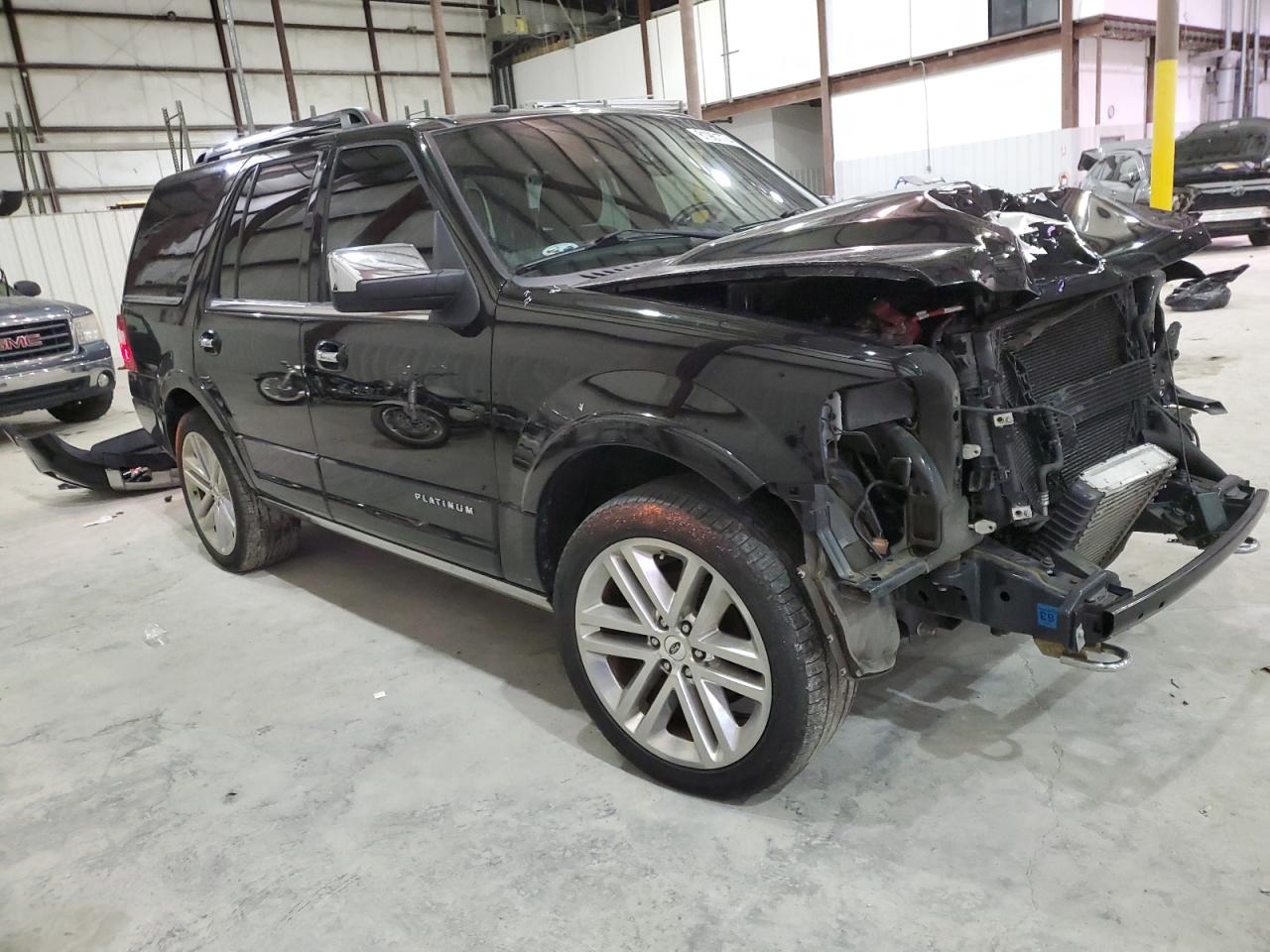 VIN 1FMJU1MT6HEA66128 2017 FORD EXPEDITION no.4