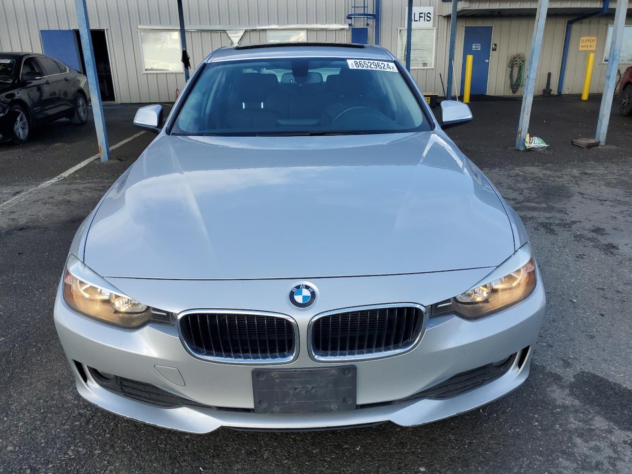 VIN WBA3D3C52EK154437 2014 BMW 3 SERIES no.5