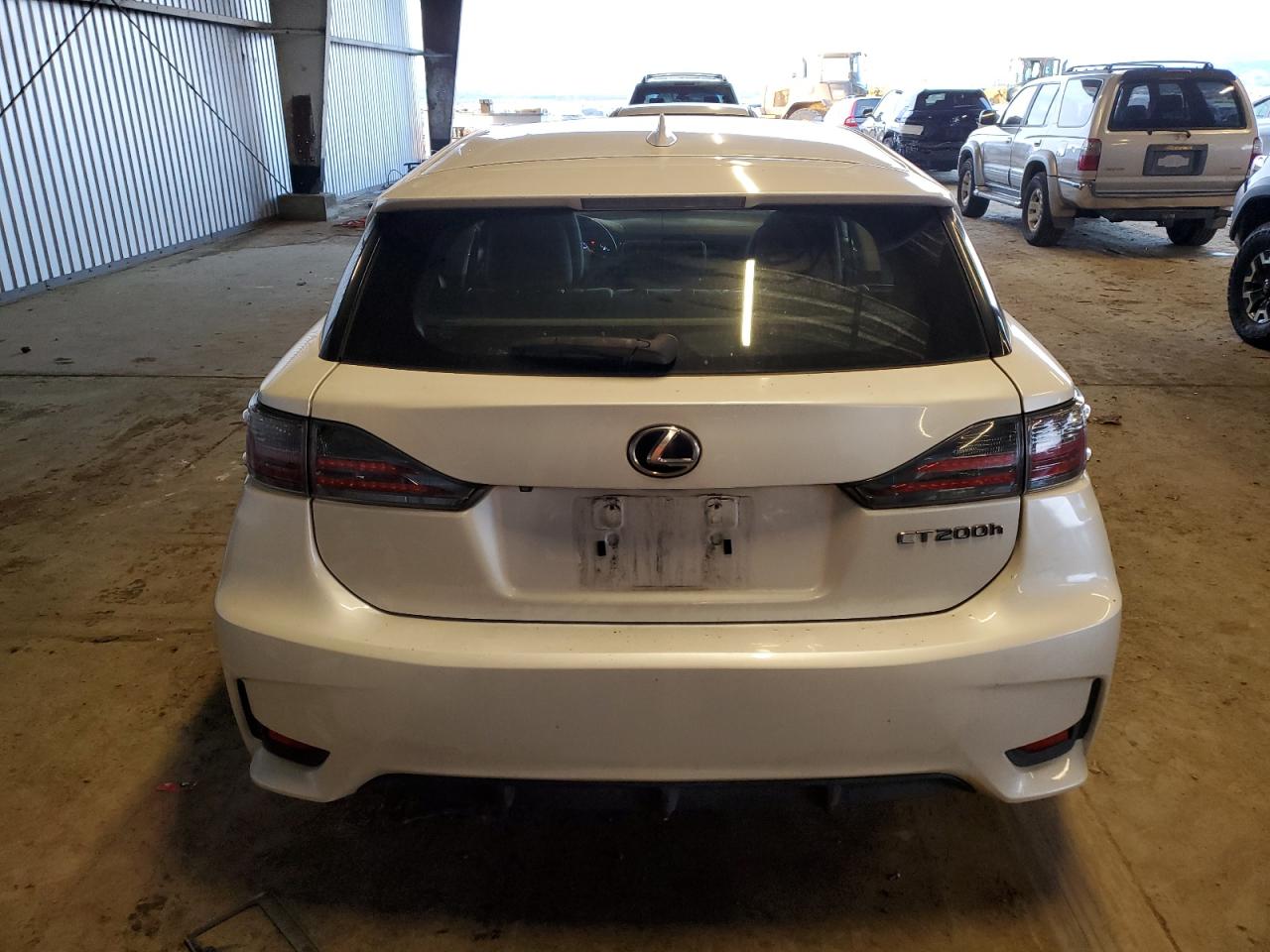 2015 Lexus CT - Image 6