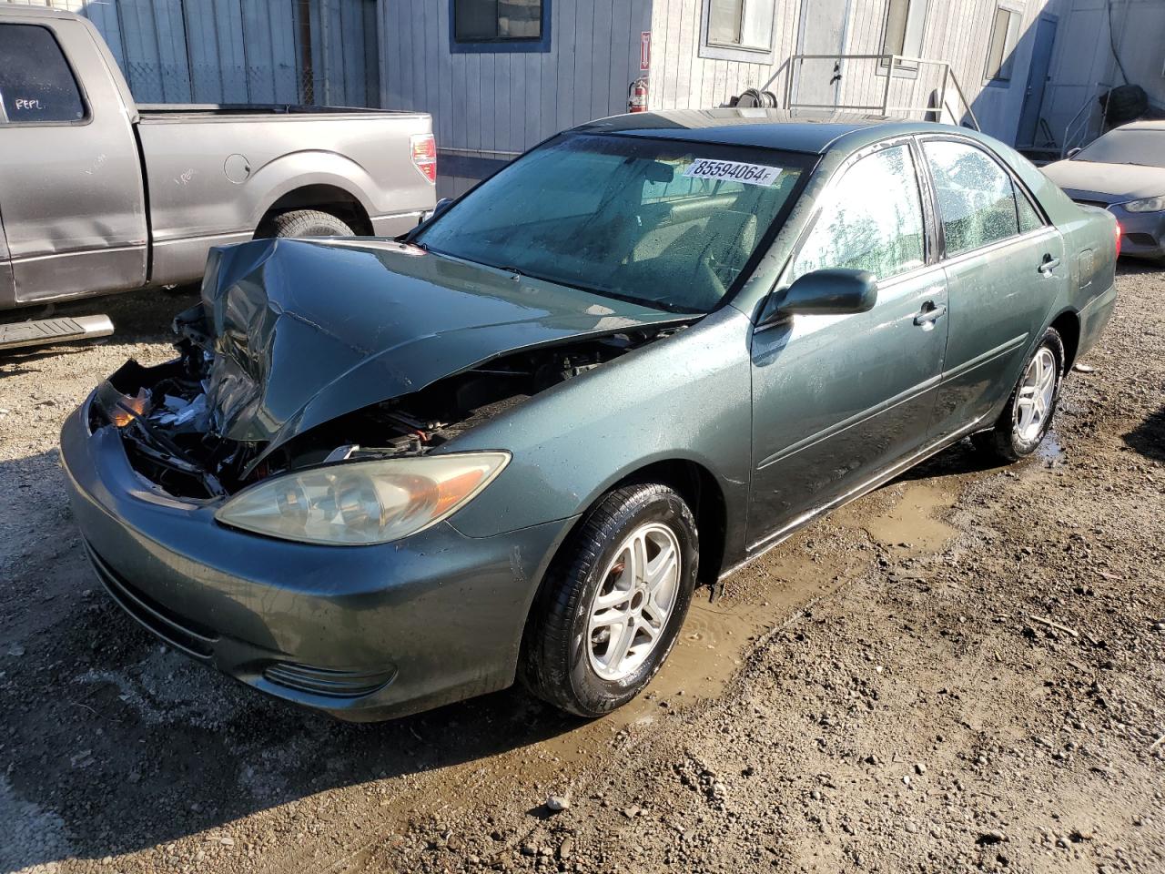 2004 Toyota Camry Le for Sale in Los Angeles, CA - Front End