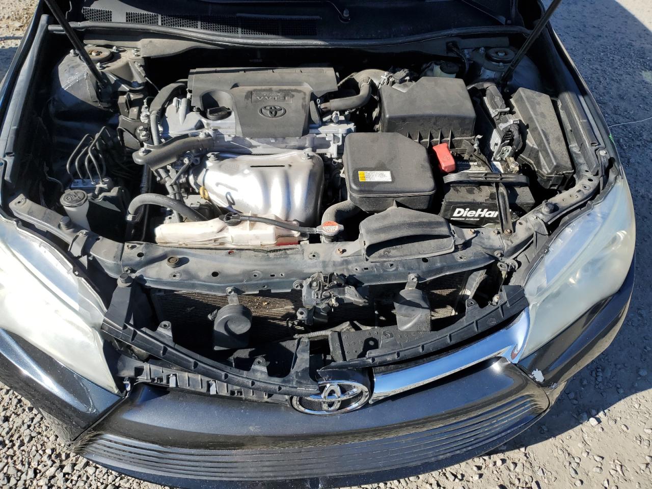 2016 Toyota Camry - Image 11