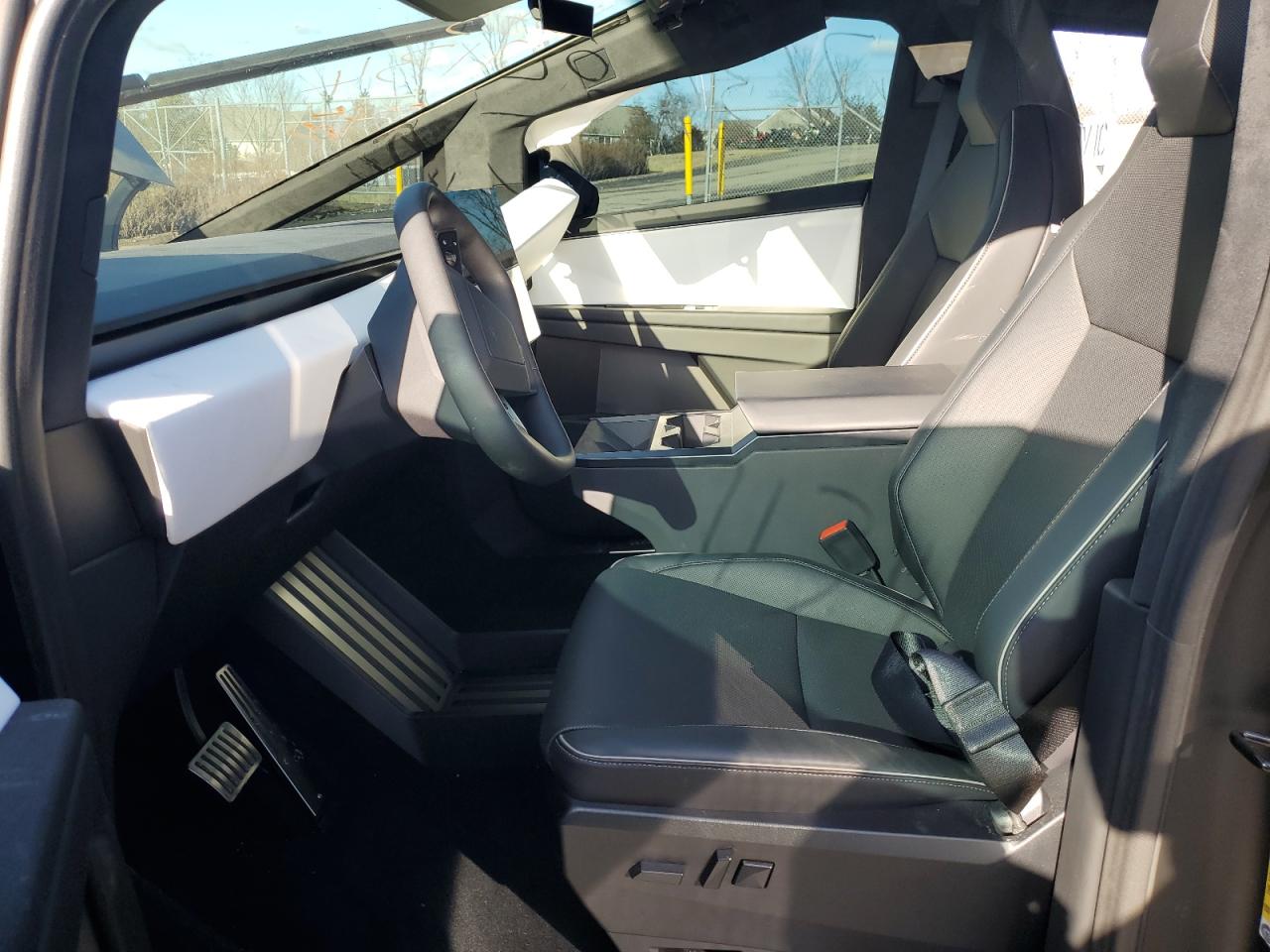 2024 Tesla Cybertruck VIN: 7G2CEHED1RA014894 Lot: 86107744