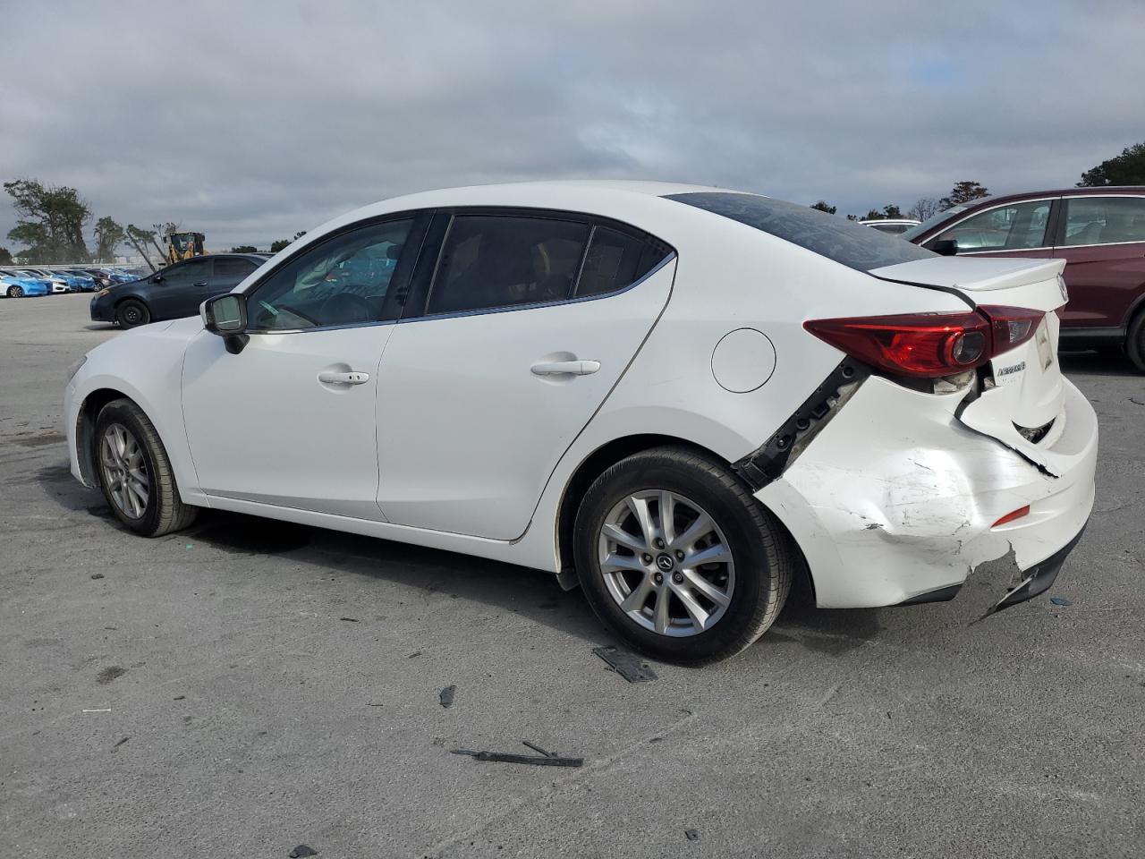 VIN 3MZBM1V73GM314786 2016 MAZDA 3 no.2