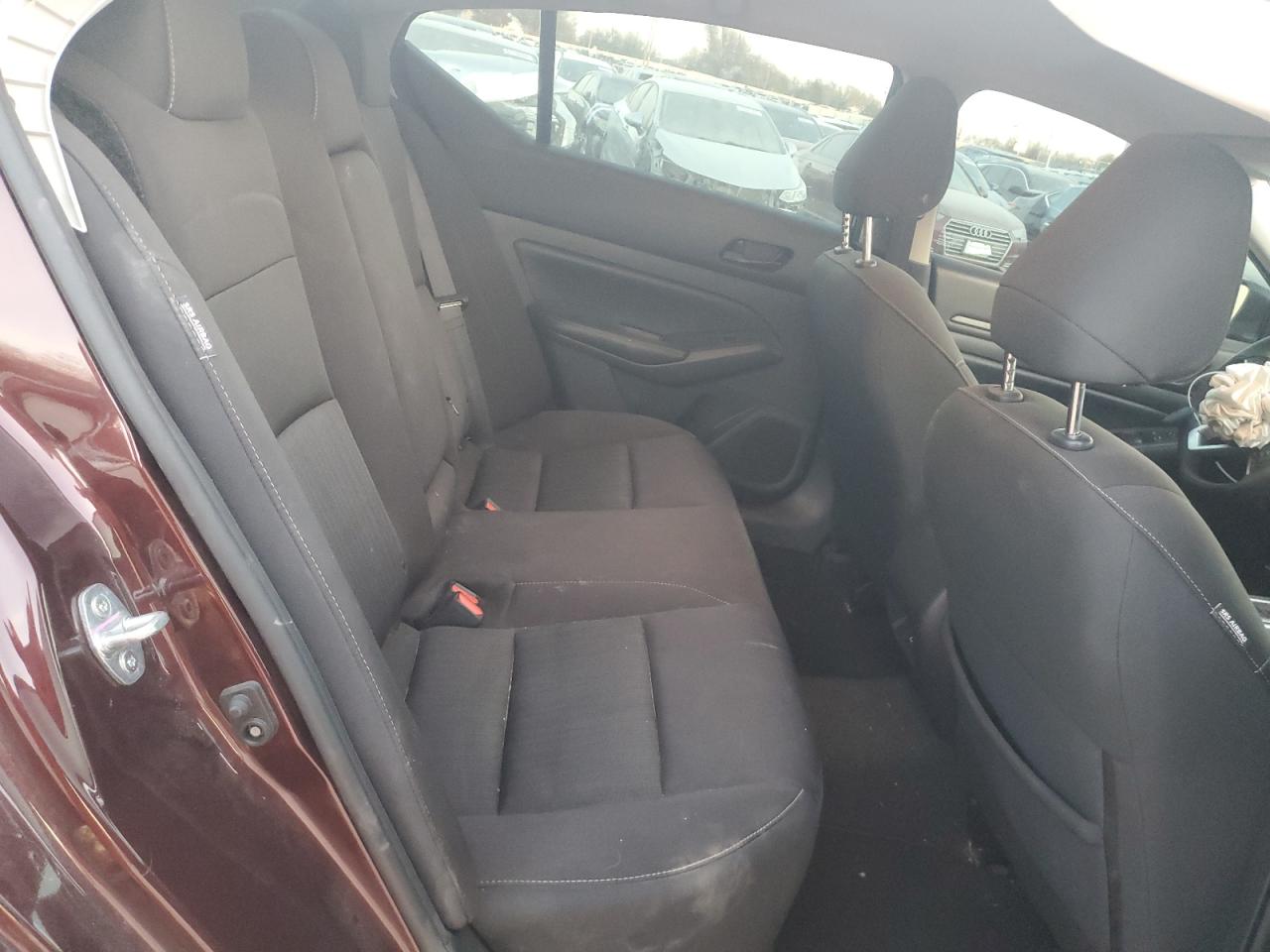 2024 Nissan Altima - Image 10