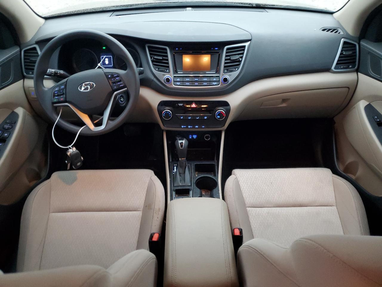 2016 Hyundai Tucson - Image 8