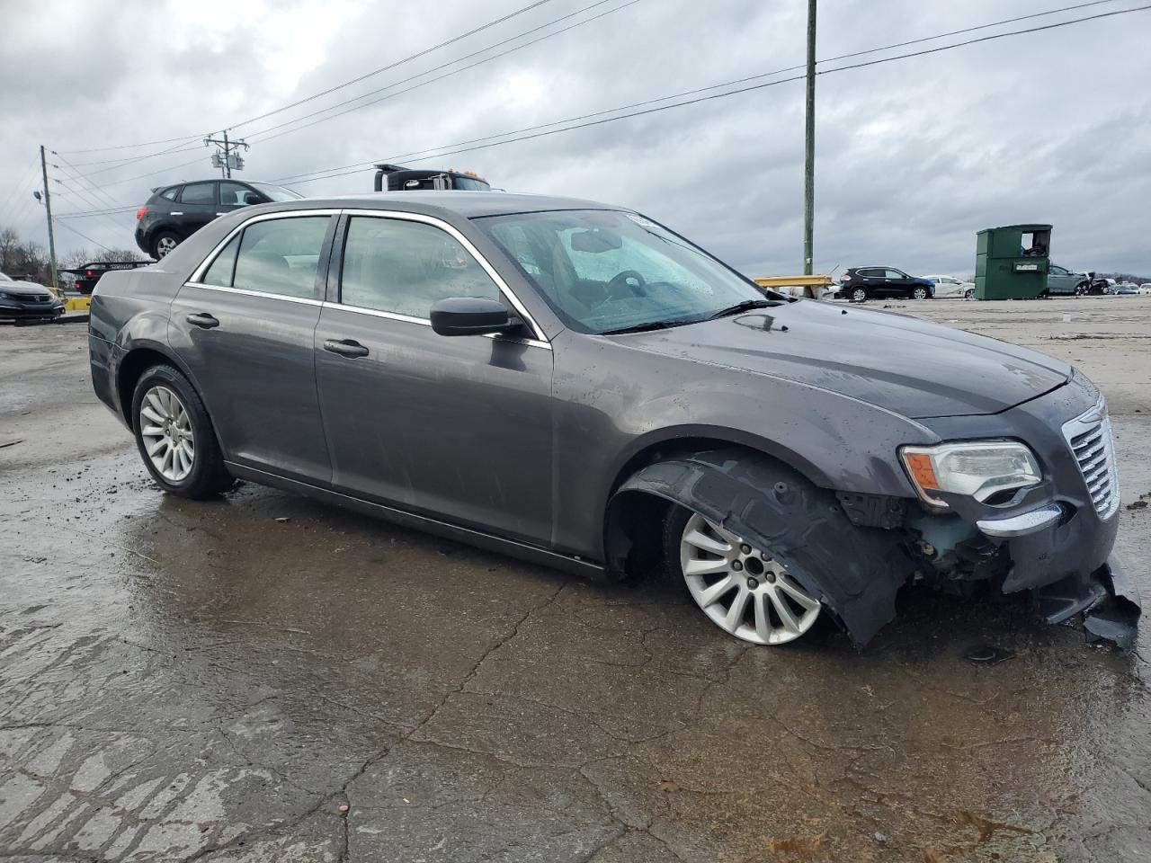 2014 Chrysler 300 - Image 4