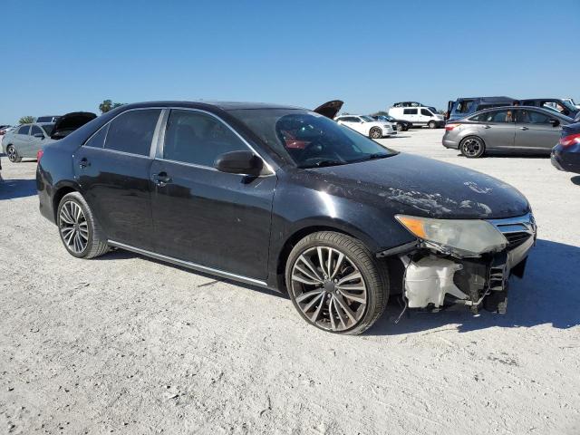  TOYOTA CAMRY 2014 Черный