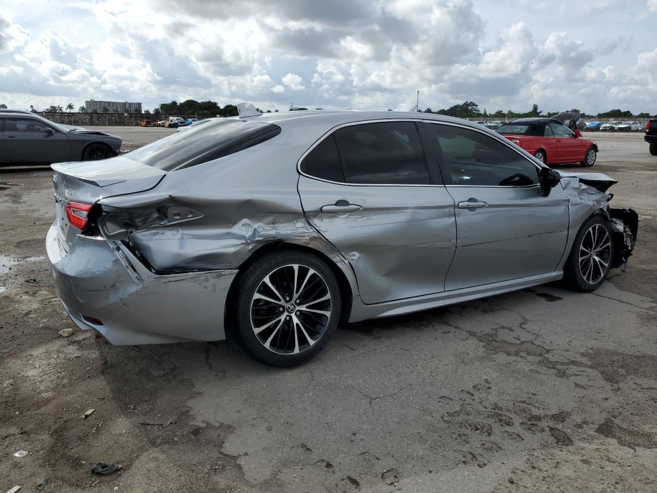 VIN 4T1B11HK2KU279394 2019 TOYOTA CAMRY no.3