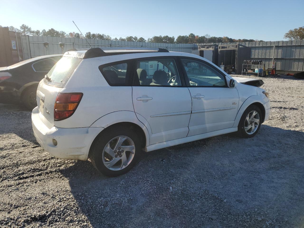 2008 Pontiac Vibe - Image 3