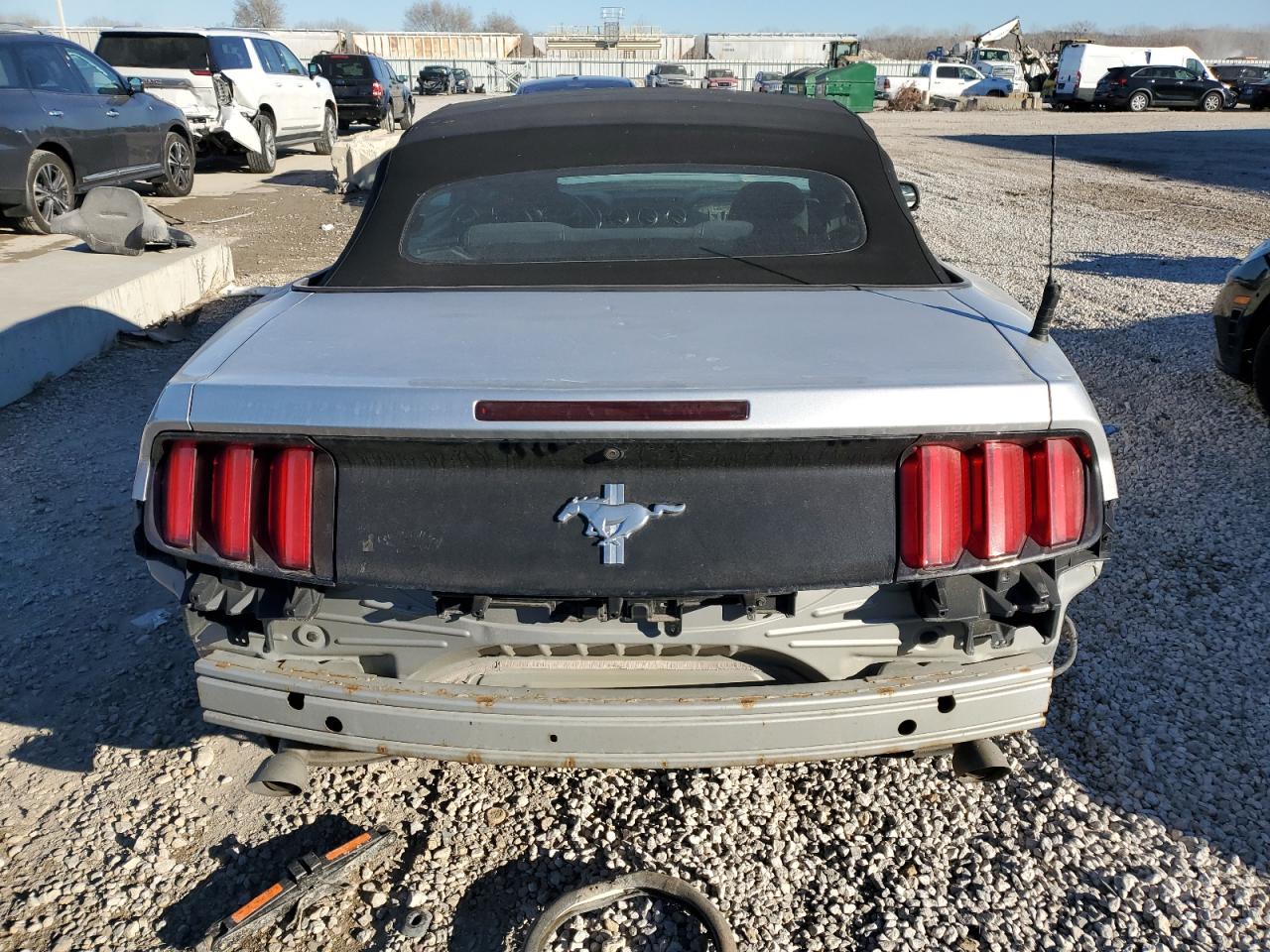 2016 Ford Mustang - Image 6