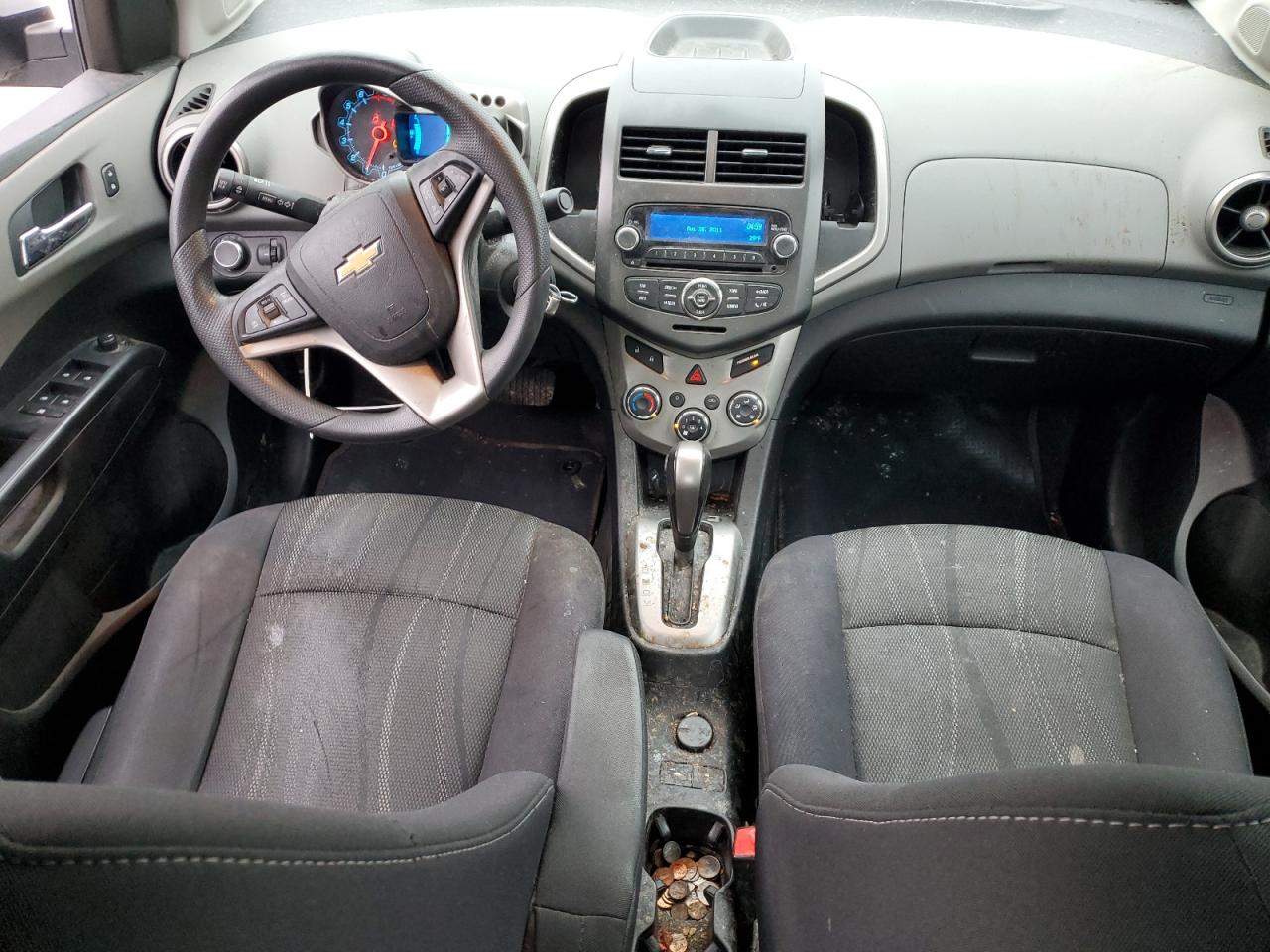 2014 Chevrolet Sonic - Image 8