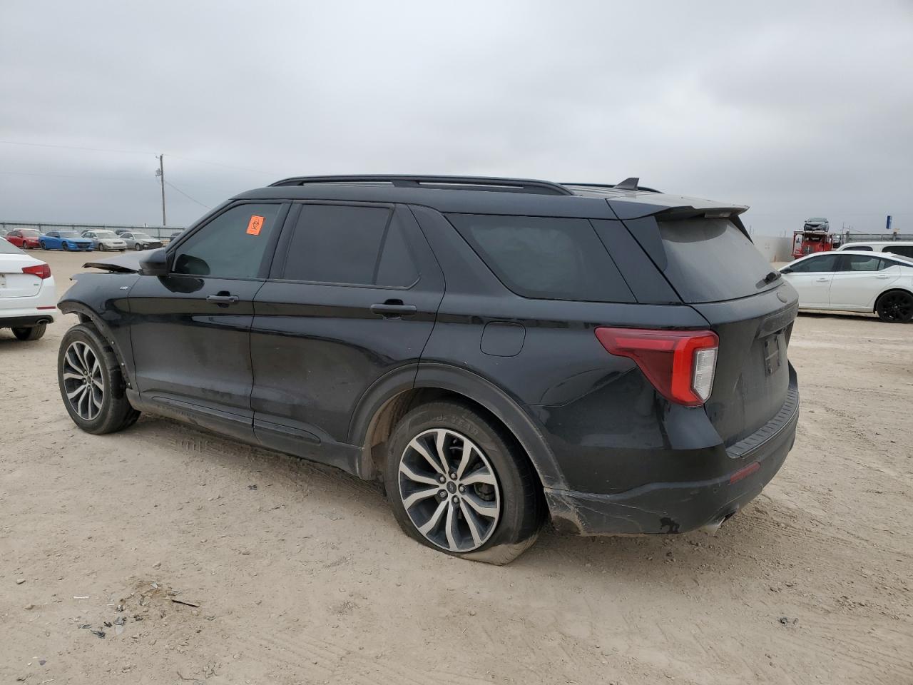 2022 Ford Explorer - Image 2