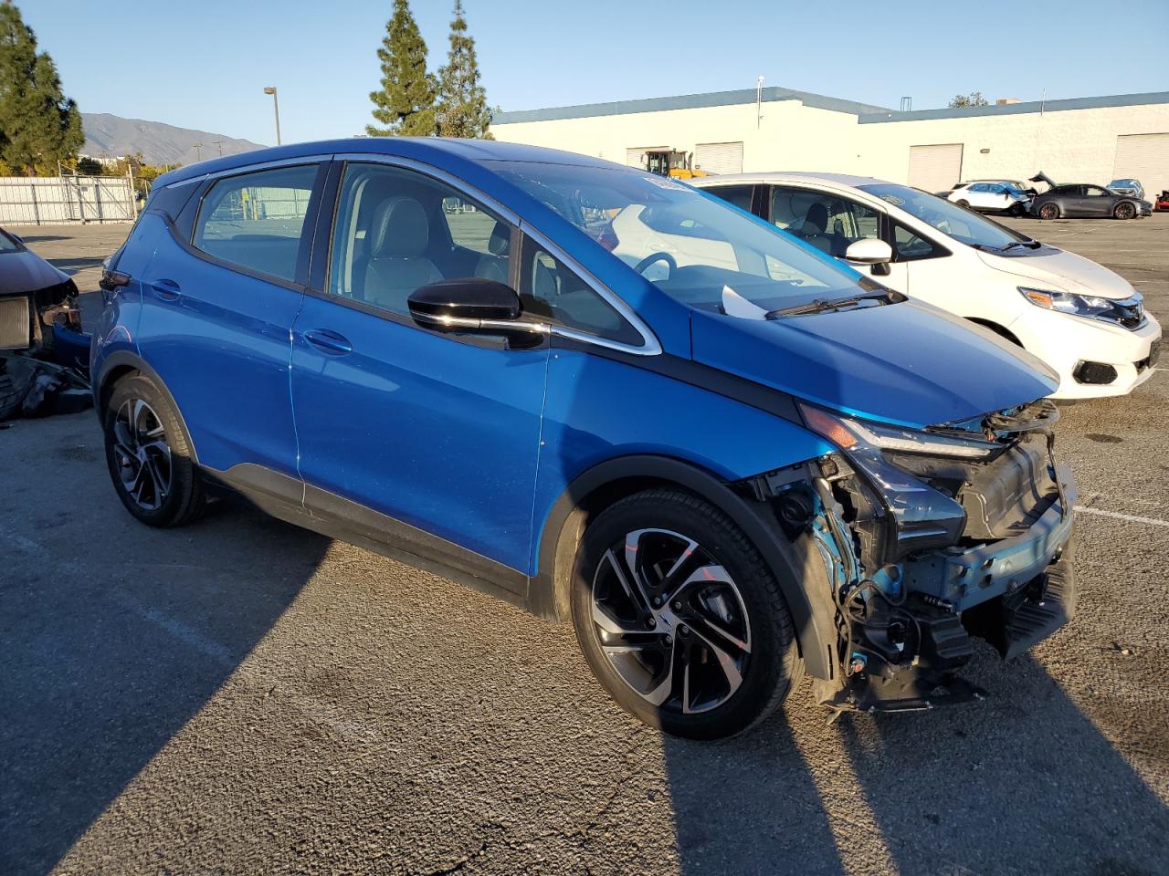 VIN 1G1FX6S0XN4101111 2022 CHEVROLET BOLT no.4