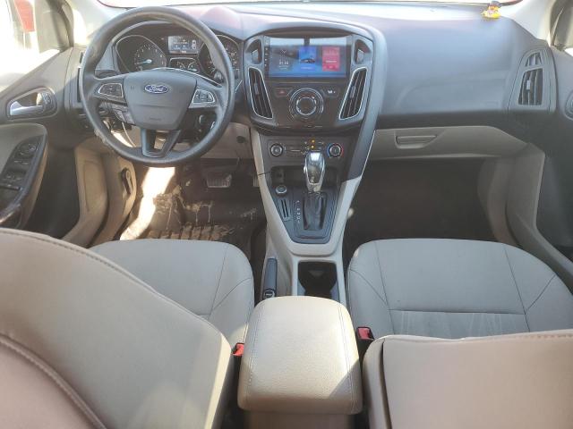  FORD FOCUS 2015 Czerwony