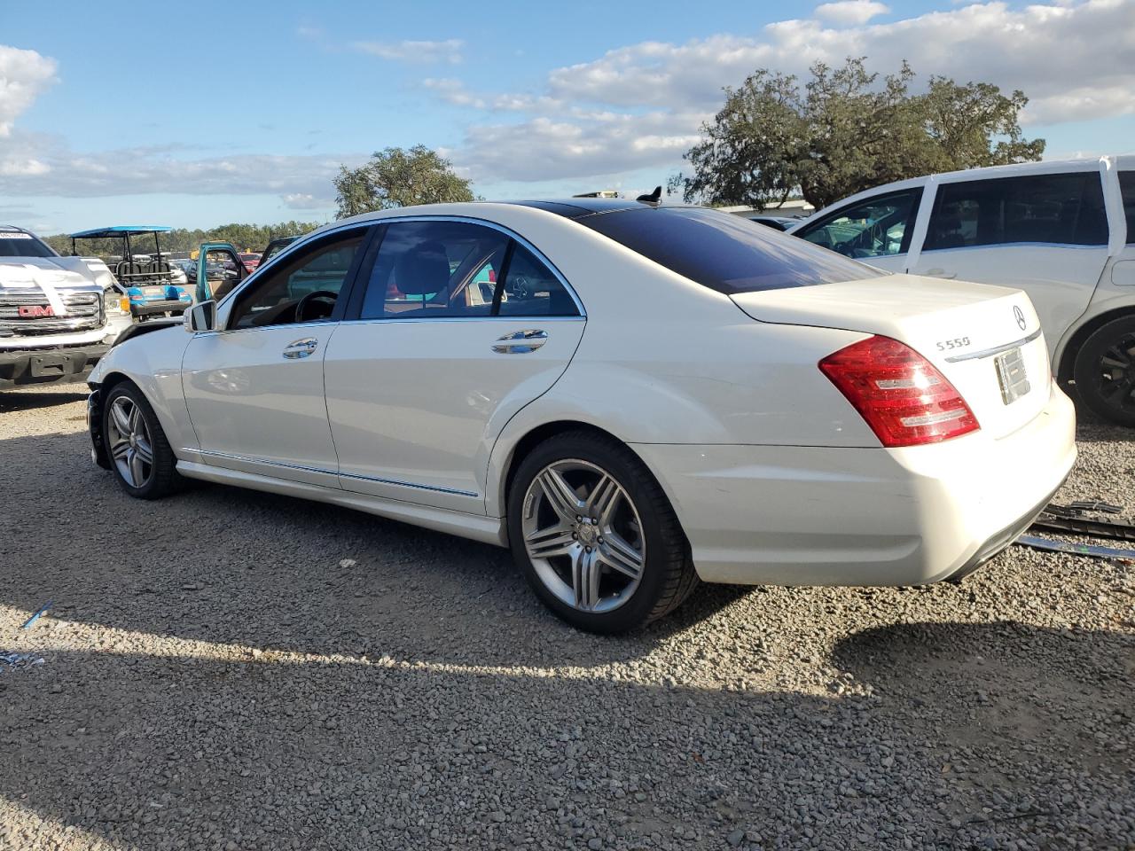 VIN WDDNG7DB9DA524839 2013 MERCEDES-BENZ S-CLASS no.2