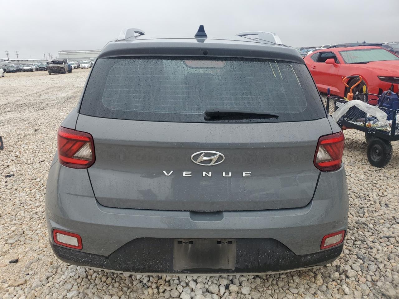 2020 Hyundai Venue Sel VIN: KMHRC8A38LU018695 Lot: 80759364