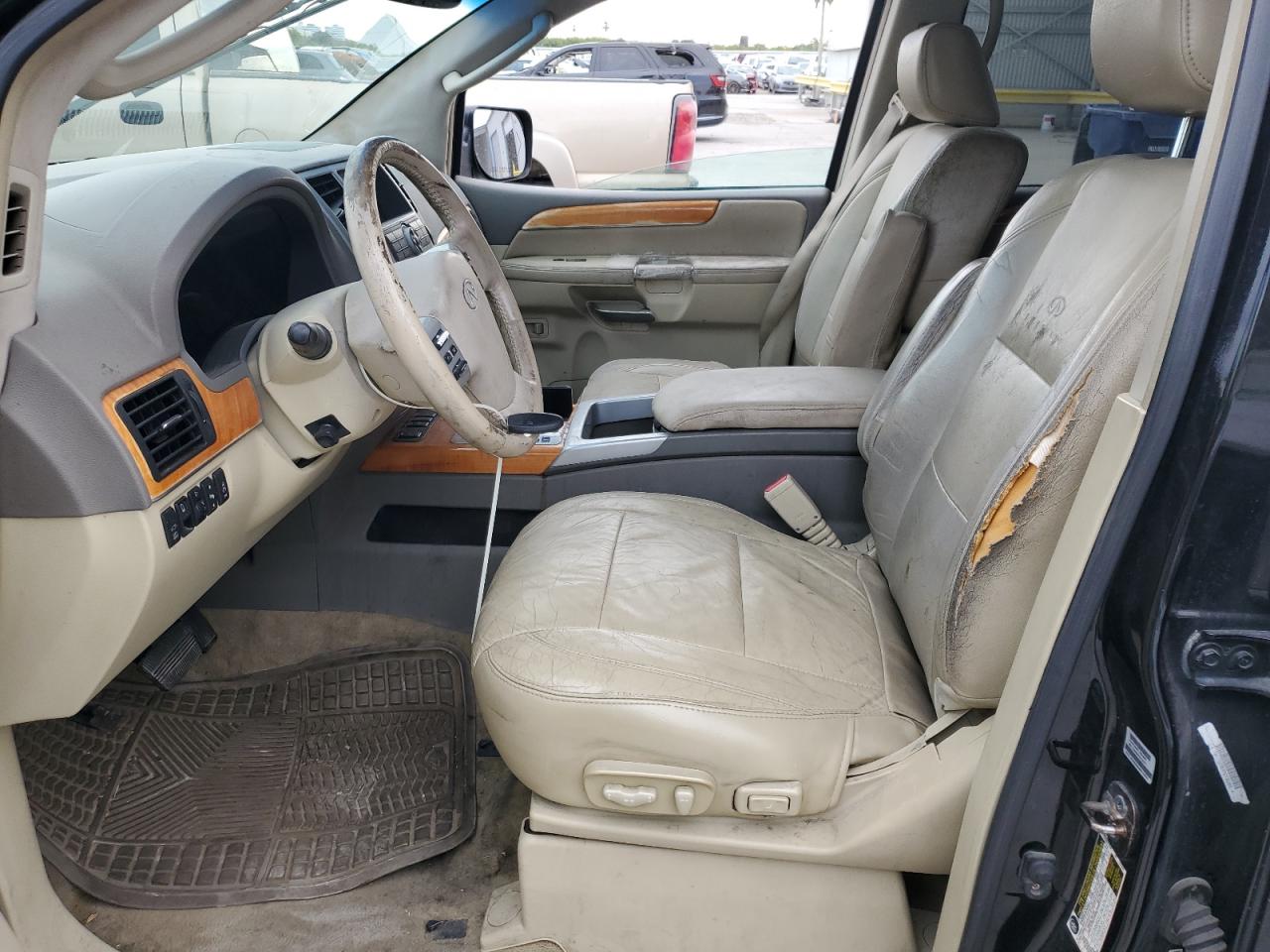 2010 Infiniti QX56 - Image 7