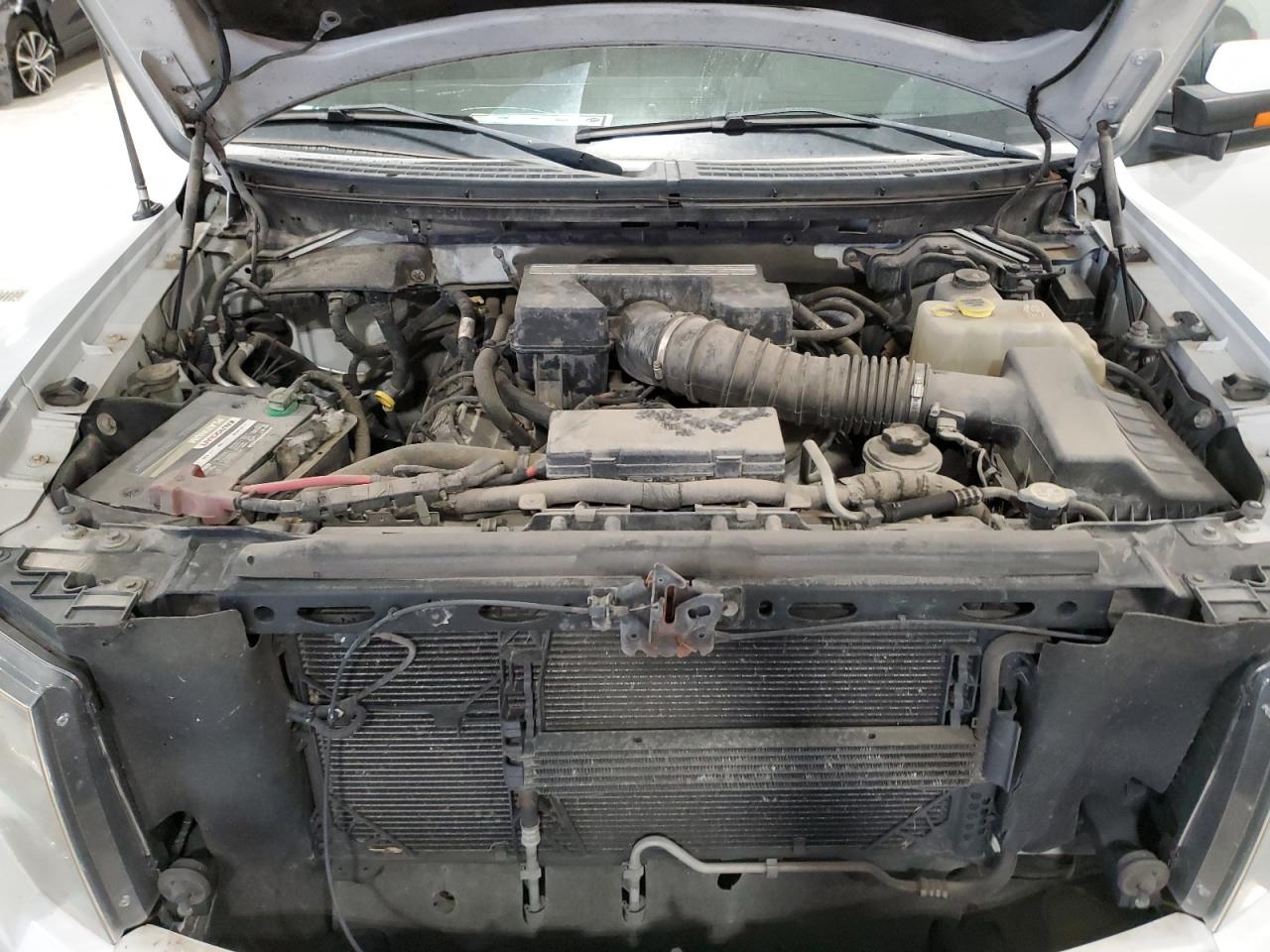 2011 Ford F-150 - Image 11